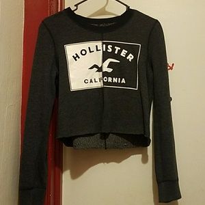 Cropped Hollister sweatshirt